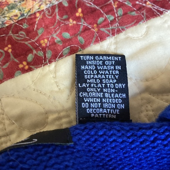 Beautiful Ugly Christmas sweater. Southwest cactus and chili peppers. Size M - Picture 10 of 10